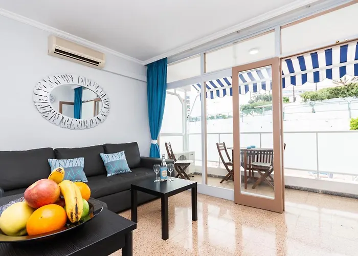 Serenity Yumbo - Europa 2min Yumbo - 5min From - Wifi Free - Air Conditioner - Private Services - Free Welcome Book - Cohote Conserjeria Gran Canaria شقة