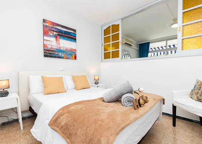 Serenity Yumbo - Europa 2min Yumbo - 5min From - Wifi Free - Air Conditioner - Private Services - Free Welcome Book - Cohote Conserjeria Gran Canaria Apartament Playa del Inglés