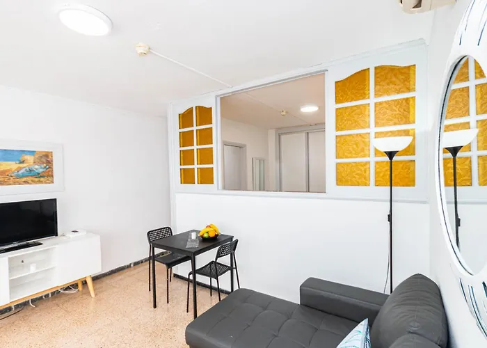 Apartament Serenity Yumbo - Europa 2min Yumbo - 5min From - Wifi Free - Air Conditioner - Private Services - Free Welcome Book - Cohote Conserjeria Gran Canaria *