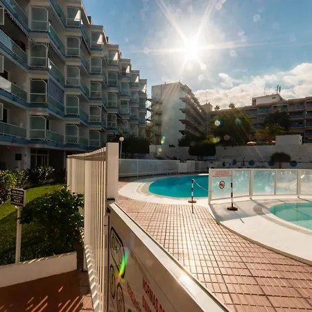 Serenity Yumbo - Europa 2min Yumbo - 5min From - Wifi Free - Air Conditioner - Private Services - Free Welcome Book - Cohote Conserjeria Gran Canaria Плайя-дель-Инглес