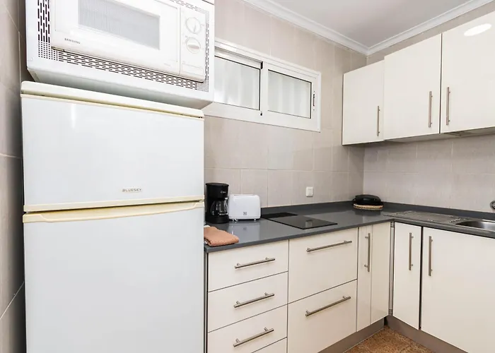 Apartamento Serenity Yumbo - Europa 2min Yumbo - 5min From - Wifi Free - Air Conditioner - Private Services - Free Welcome Book - Cohote Conserjeria Gran Canaria *